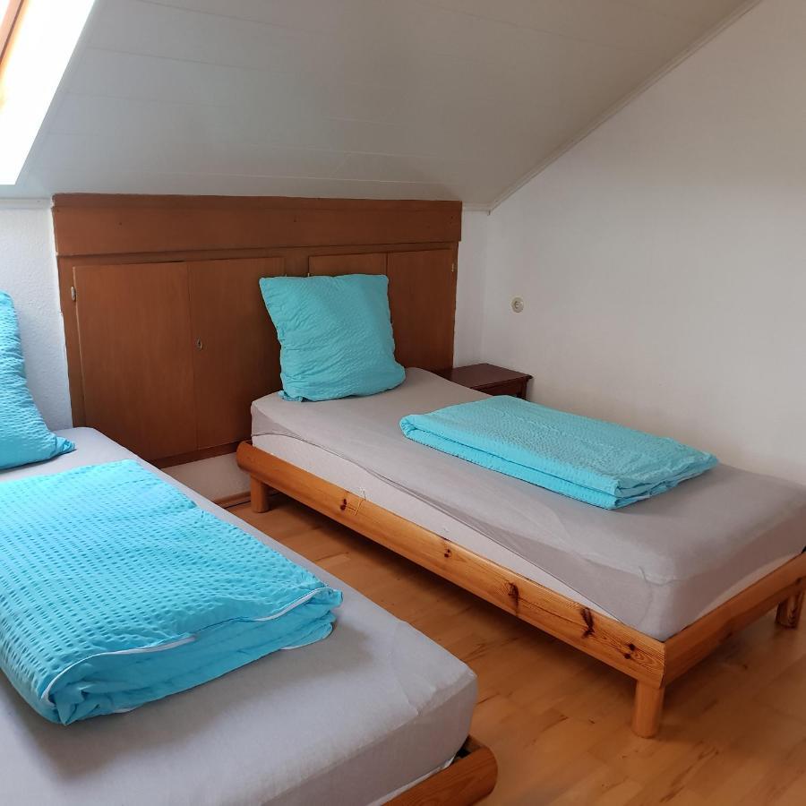 Ferienhaus Rhoenspass Mosbach  Exteriér fotografie